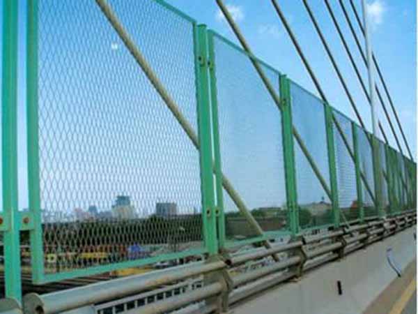 橋梁護欄網(wǎng) - 安平縣全昊金屬絲網(wǎng)制品有限公司圖片2